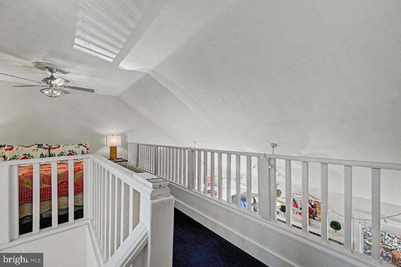 29 Snow Shoe Property Photo 35