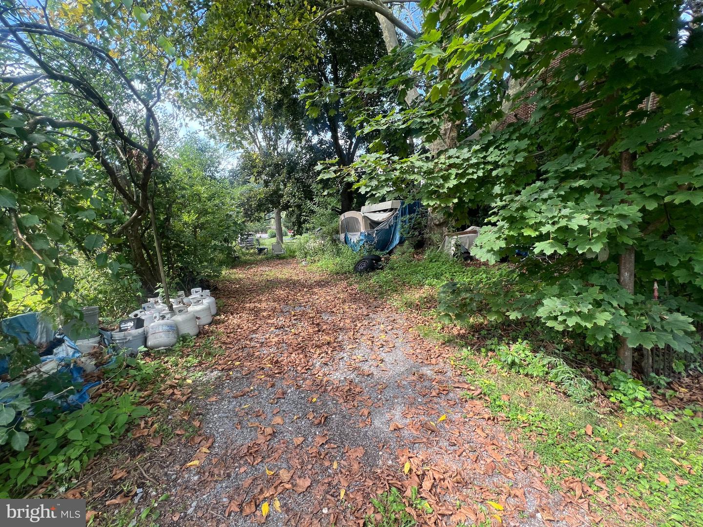 374 Fairview St Property Photo 4