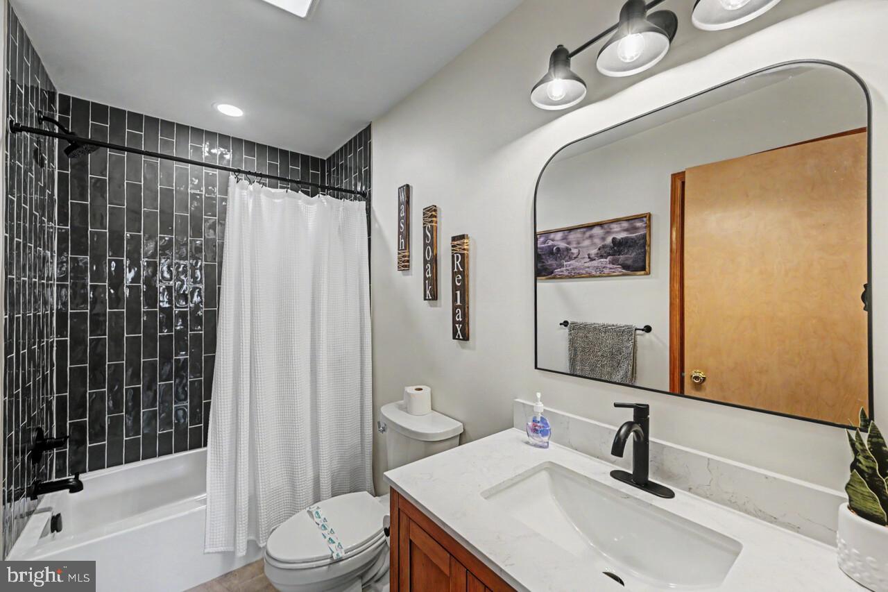 101 Tennyson Cir Property Photo 31