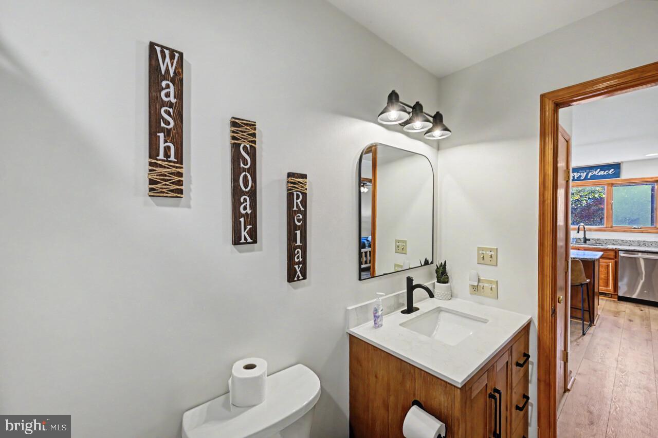 101 Tennyson Cir Property Photo 32