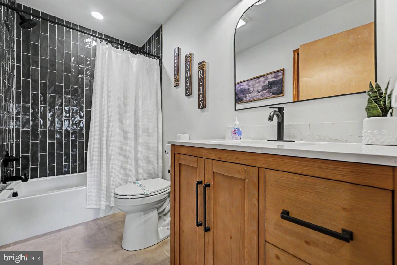 101 Tennyson Cir Property Photo 33