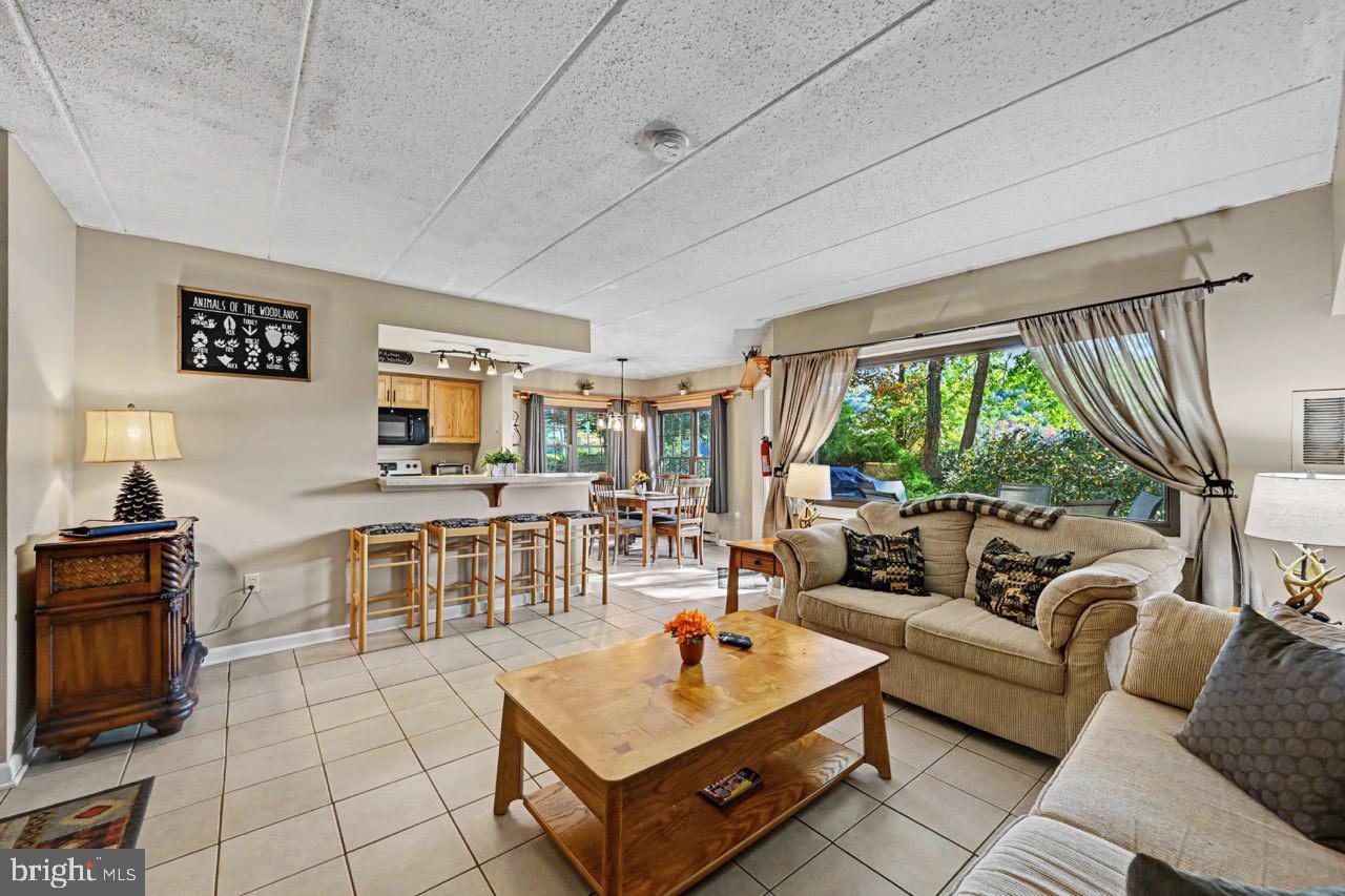 59 Midlake Dr #101 Property Photo 19