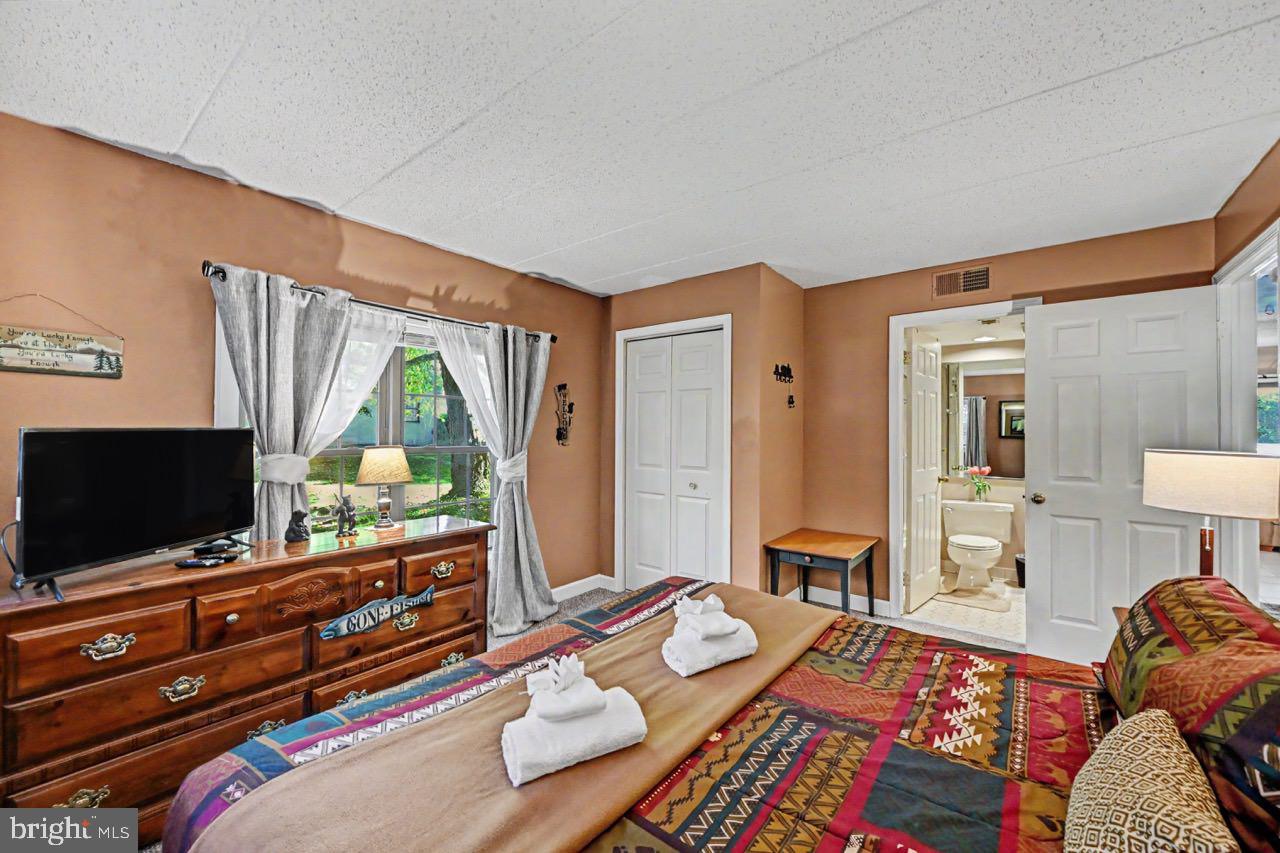 59 Midlake Dr #101 Property Photo 40