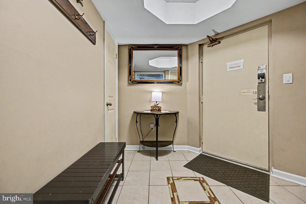 59 Midlake Dr #101 Property Photo 52