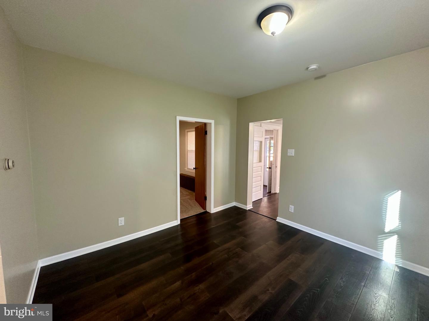 255 Avenue B St Property Photo 12