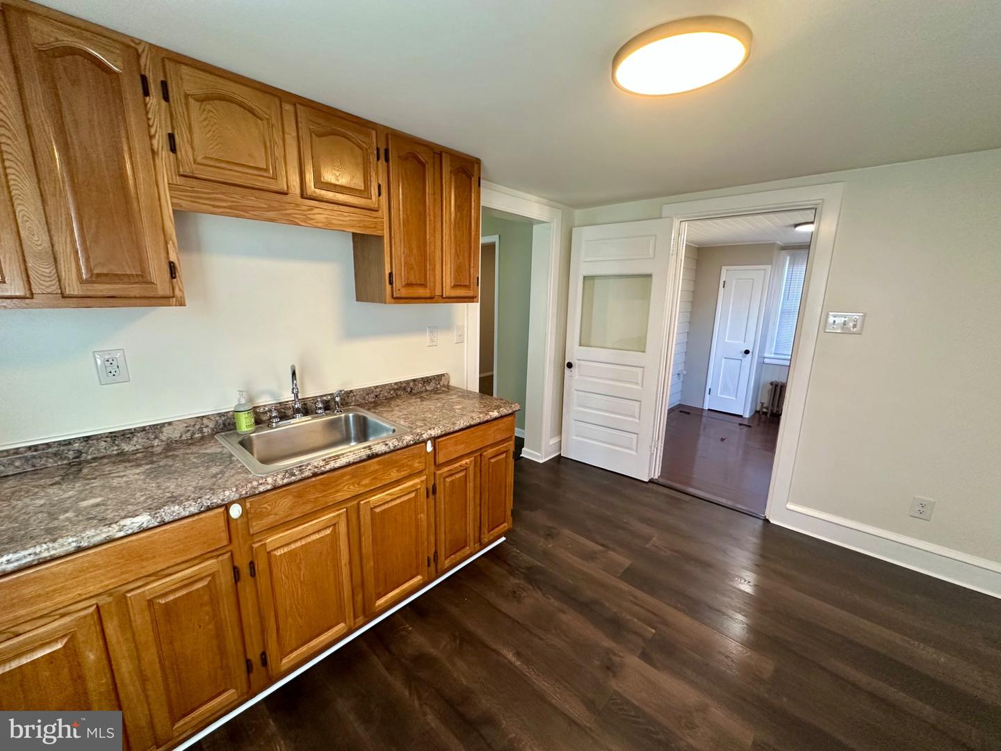 255 Avenue B St Property Photo 15