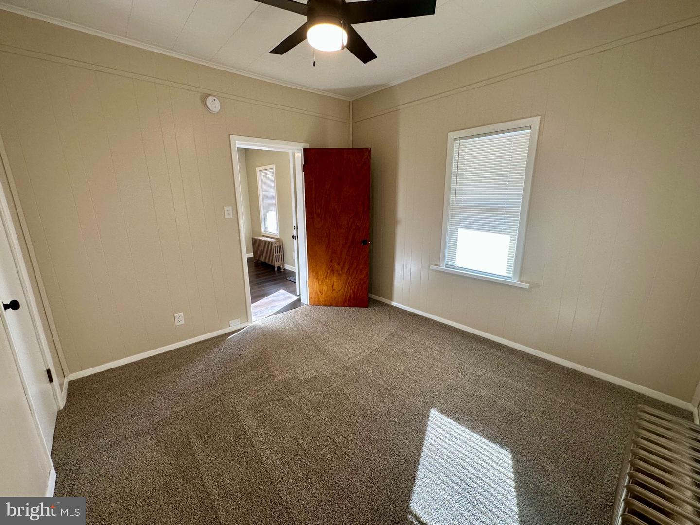 255 Avenue B St Property Photo 18