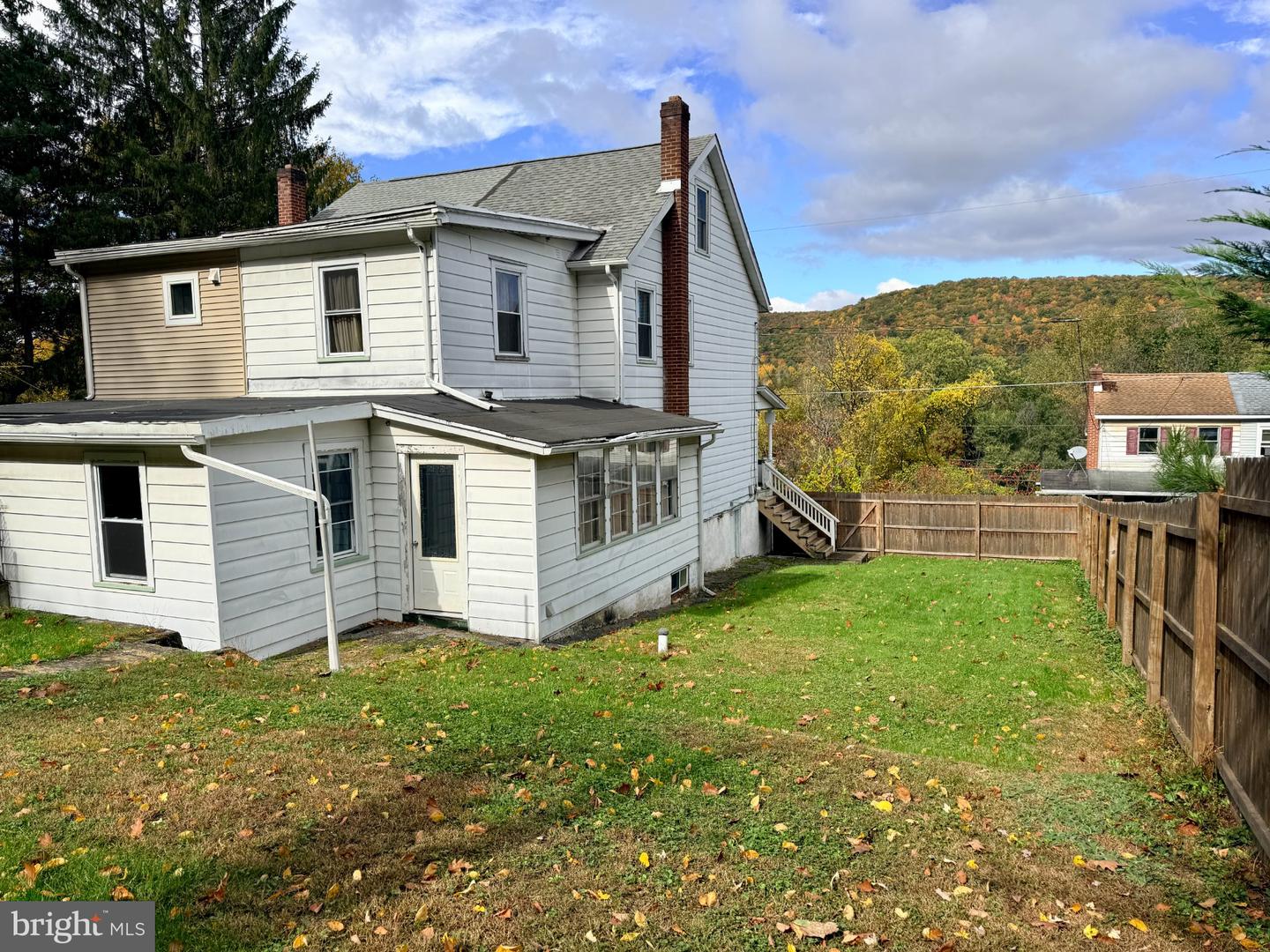 207-209 Yard St Property Photo 18