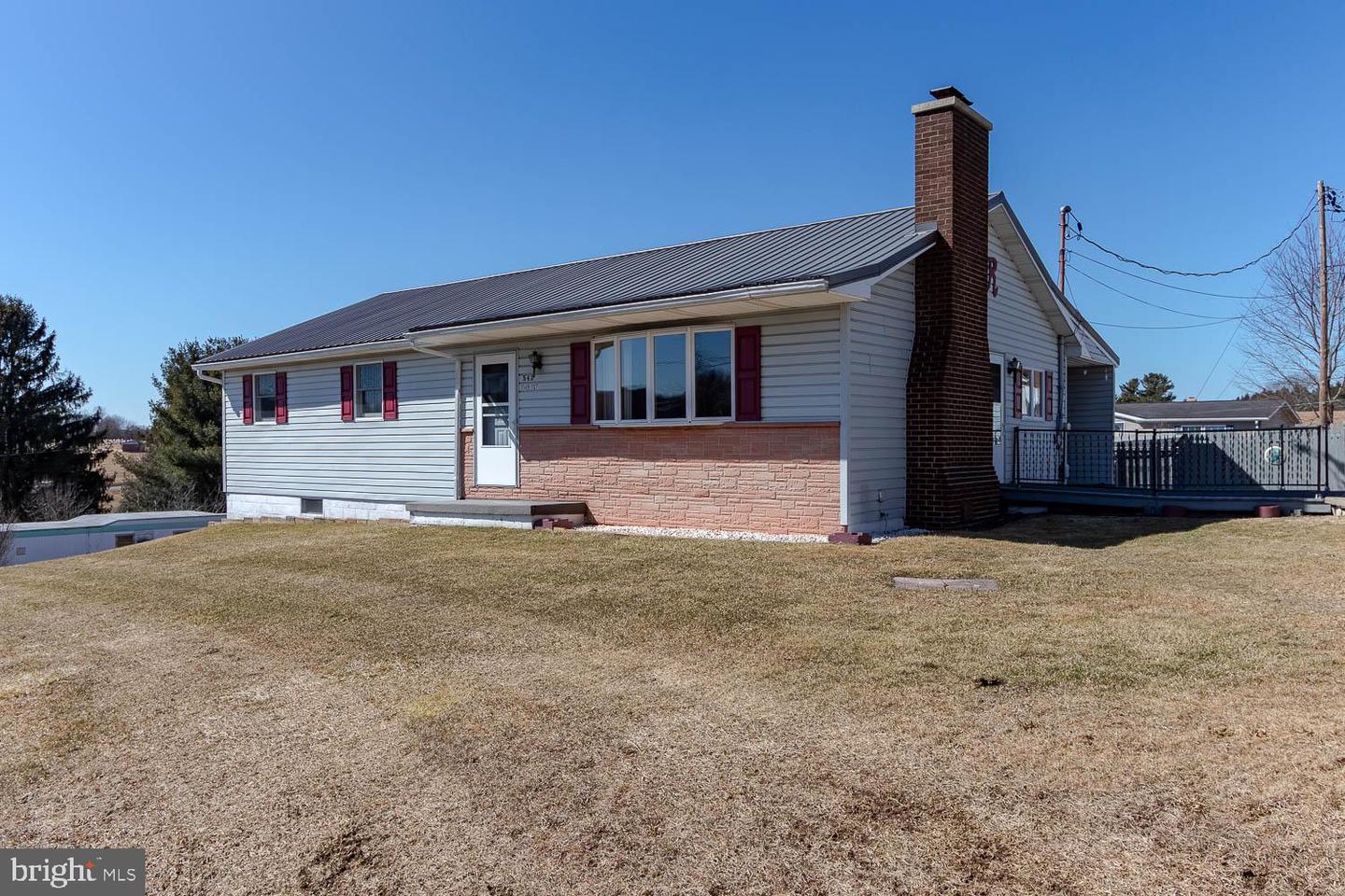 1149 First Street Property Photo