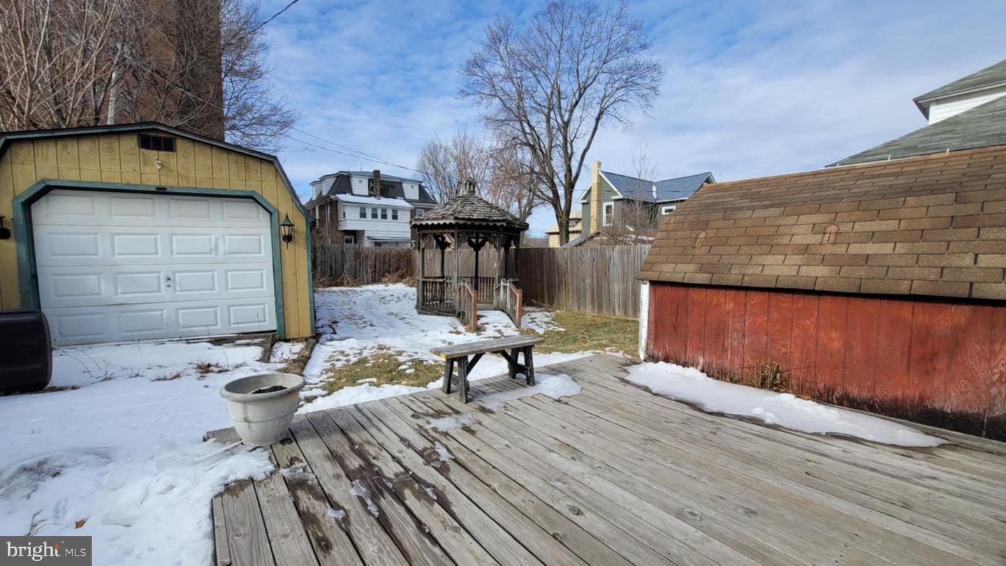 132 Curtin Street Property Photo 34