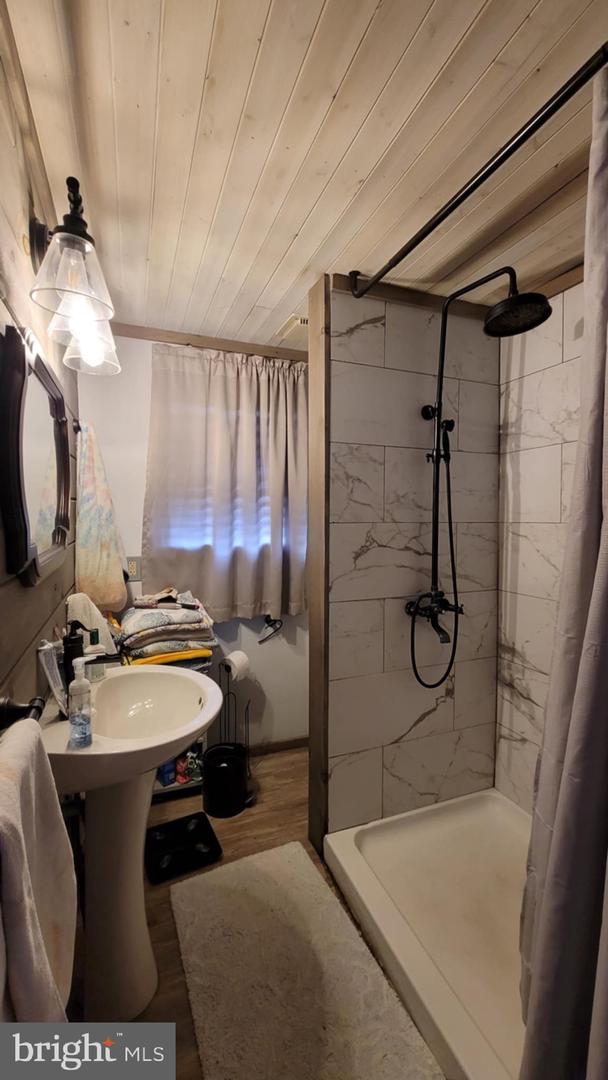 132 Curtin Street Property Photo 39