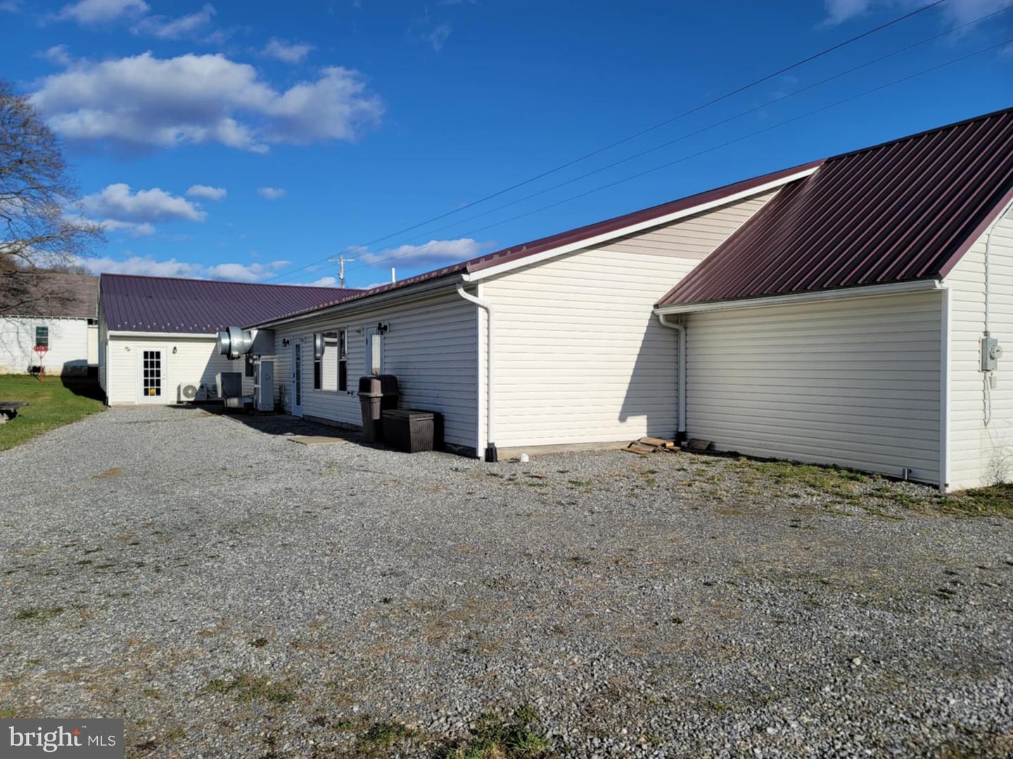 2806 Allport Cutoff Property Photo 5
