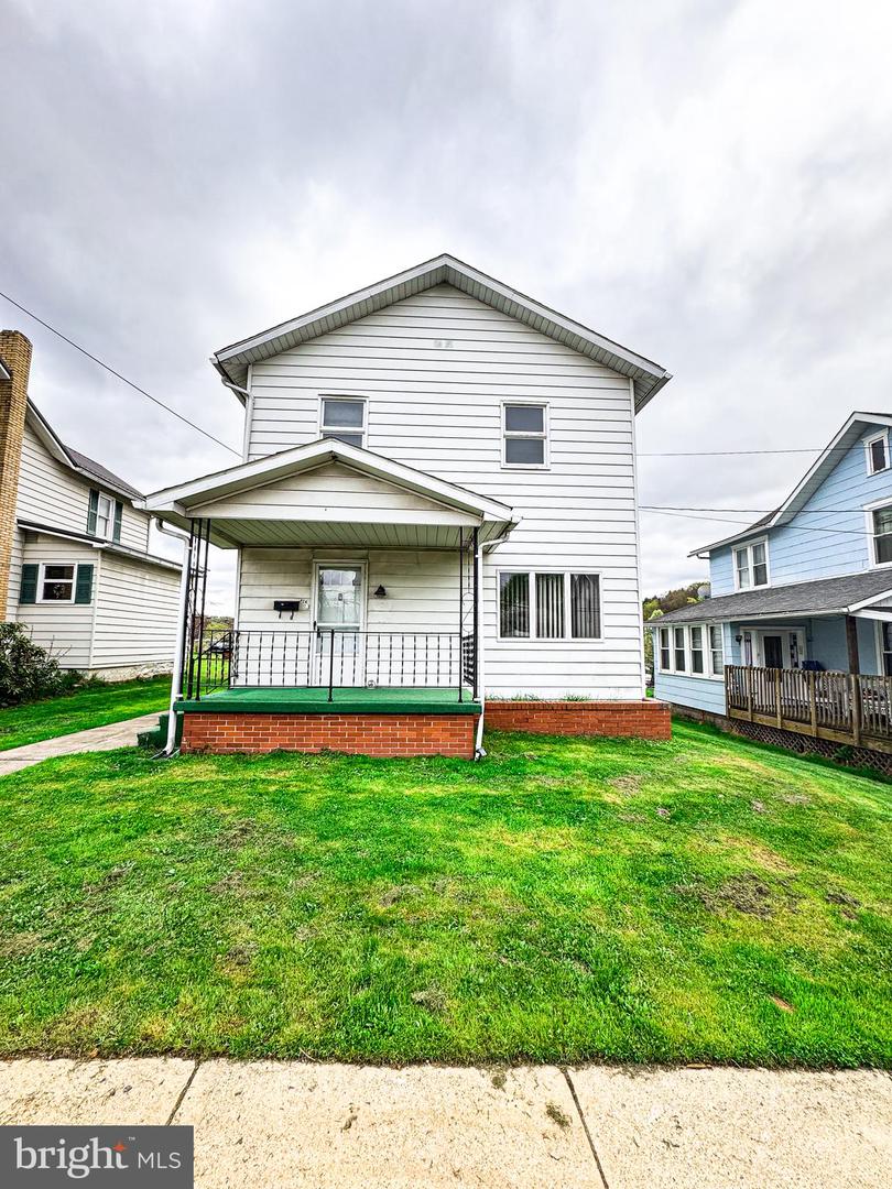 424 Anderson St Property Photo