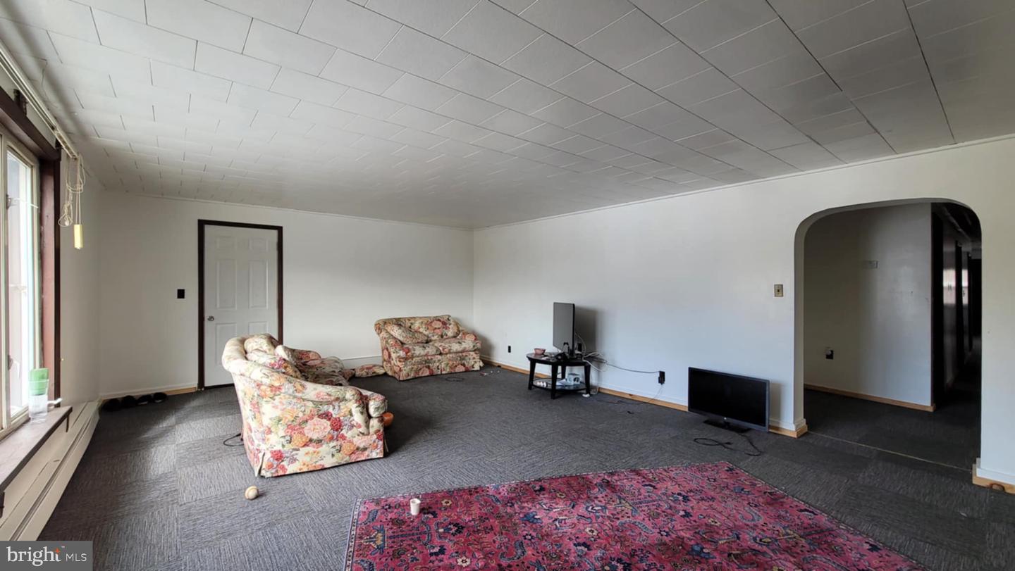 132 Curtin Street Property Photo 9