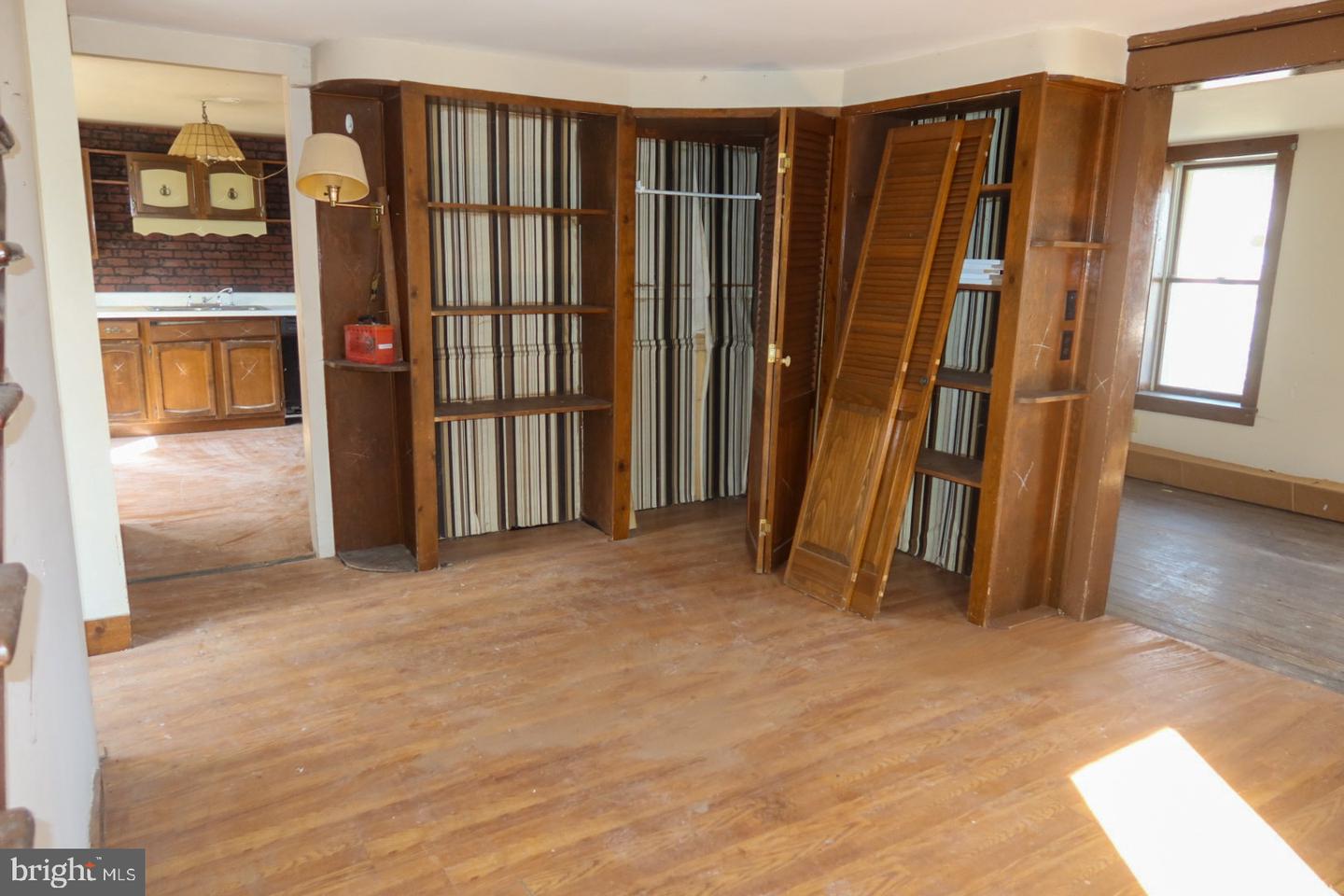 116 Stone St Property Photo 8