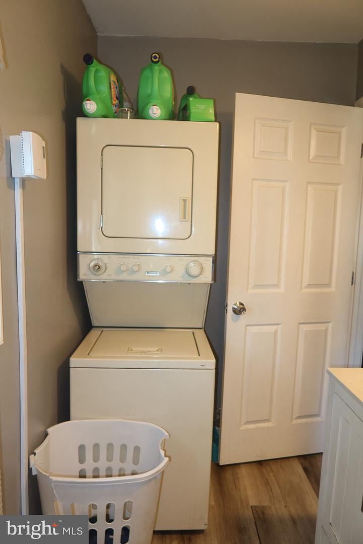116 Stone St Property Photo 14