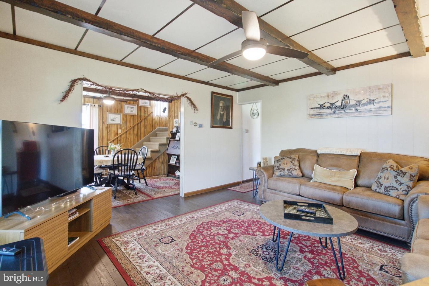 206 Elizabeth St Property Photo 18