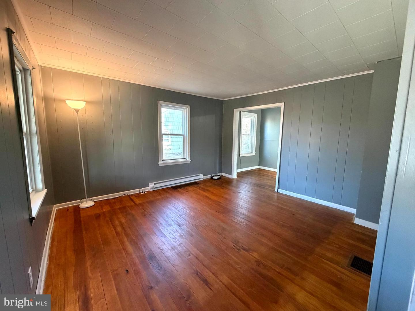 1356 Main St Property Photo 6