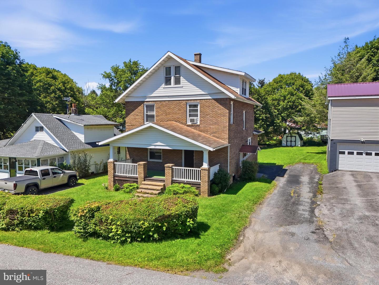 79 JURY RD