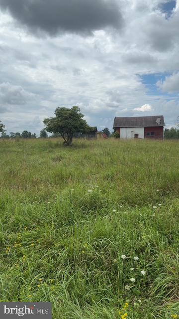 918 Solley Rd Property Photo 3