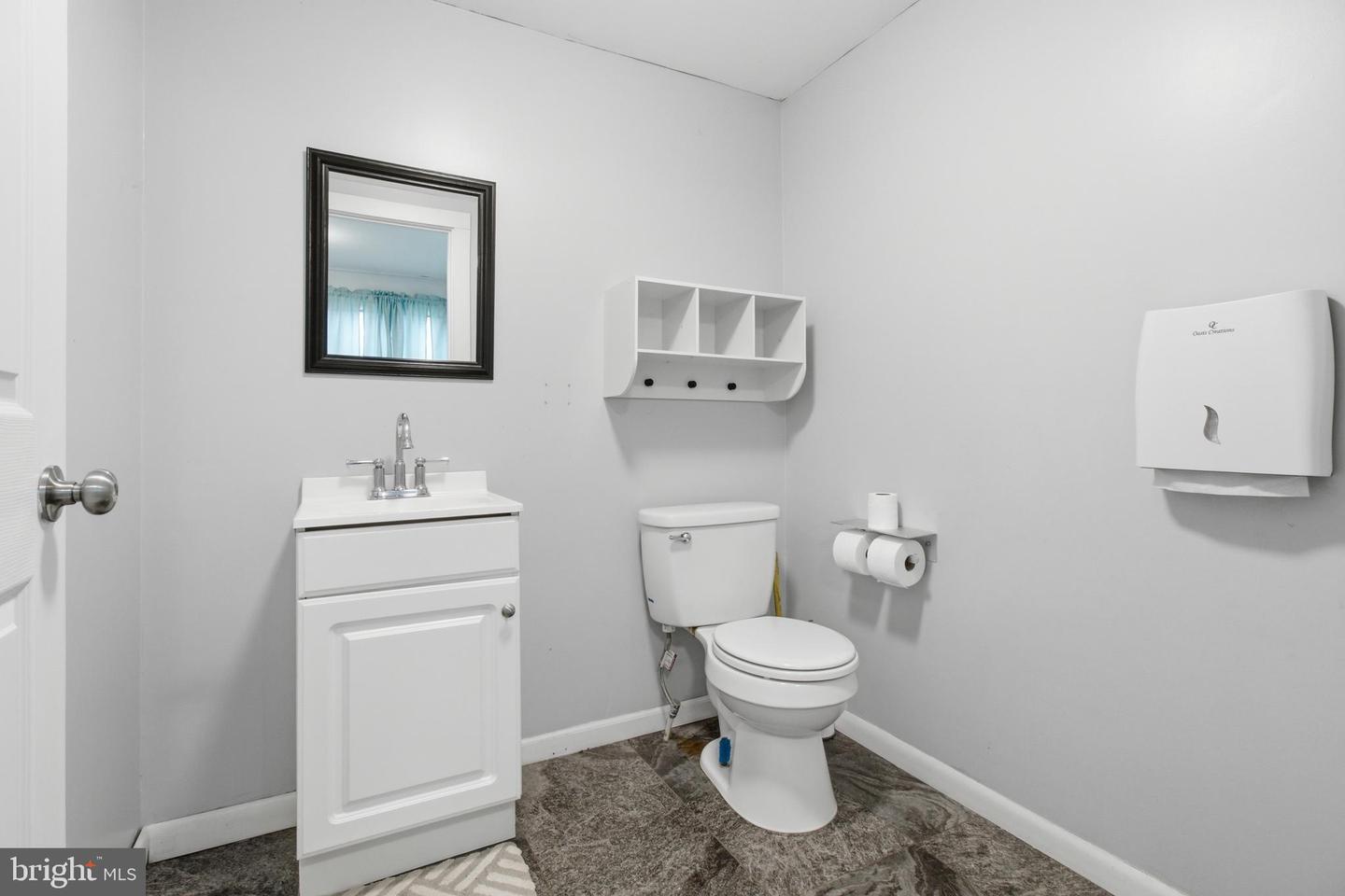 107 N 4th St Property Photo 18