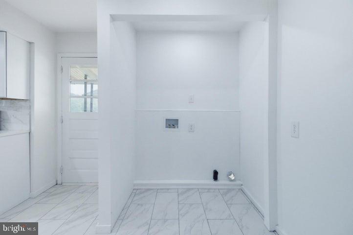 357 Spring St Property Photo 18
