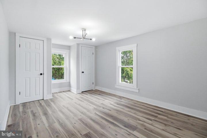 357 Spring St Property Photo 23