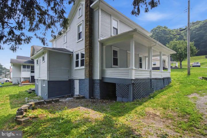 357 Spring St Property Photo 25
