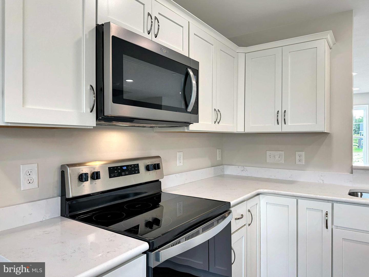 115 Dolomite Drive Property Photo 8
