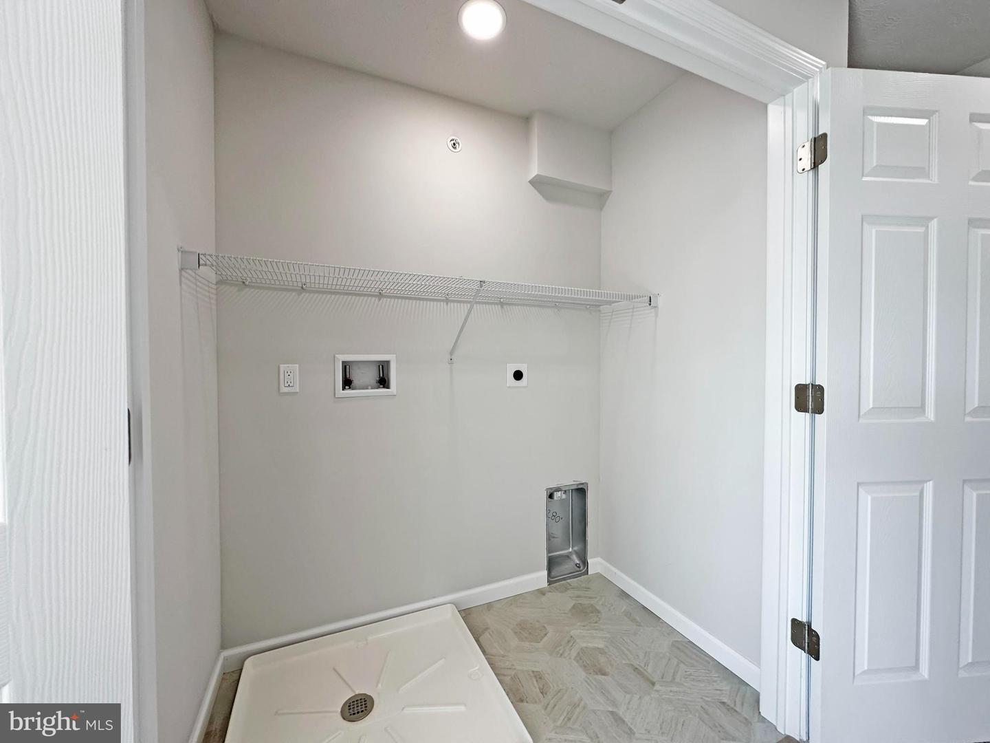 115 Dolomite Drive Property Photo 32