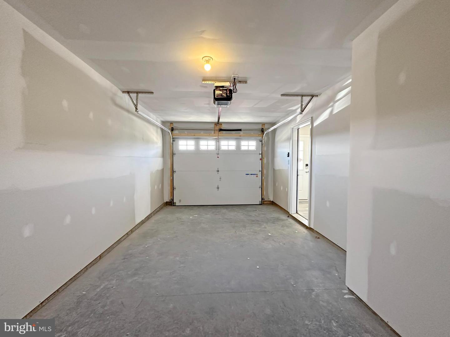 115 Dolomite Drive Property Photo 43