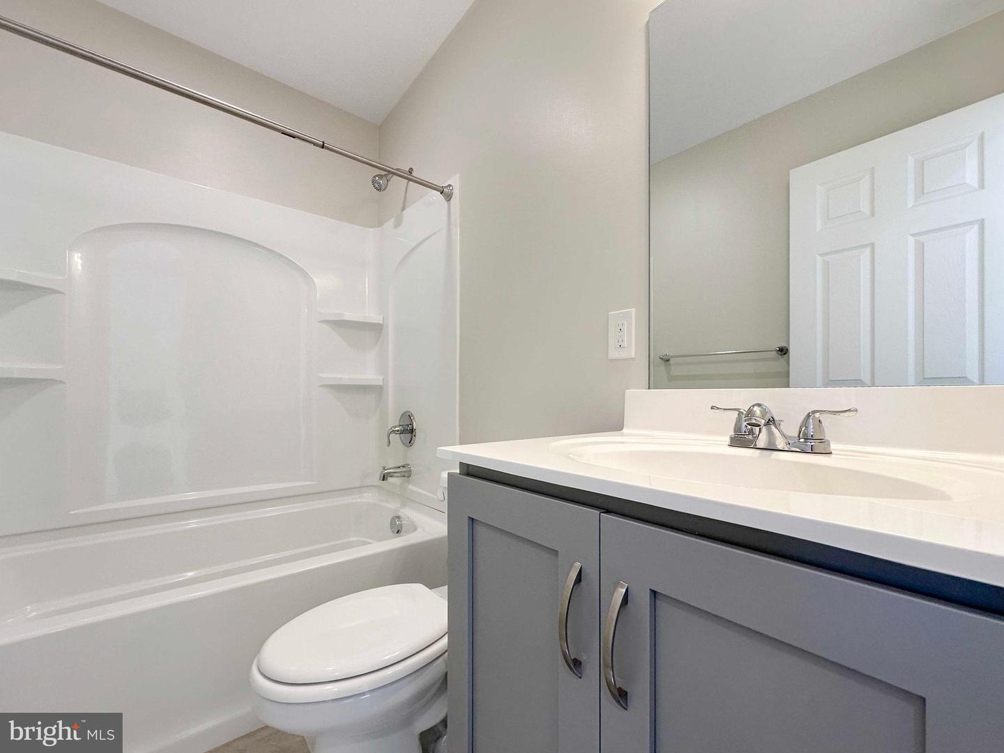 121 Dolomite Dr Property Photo 35