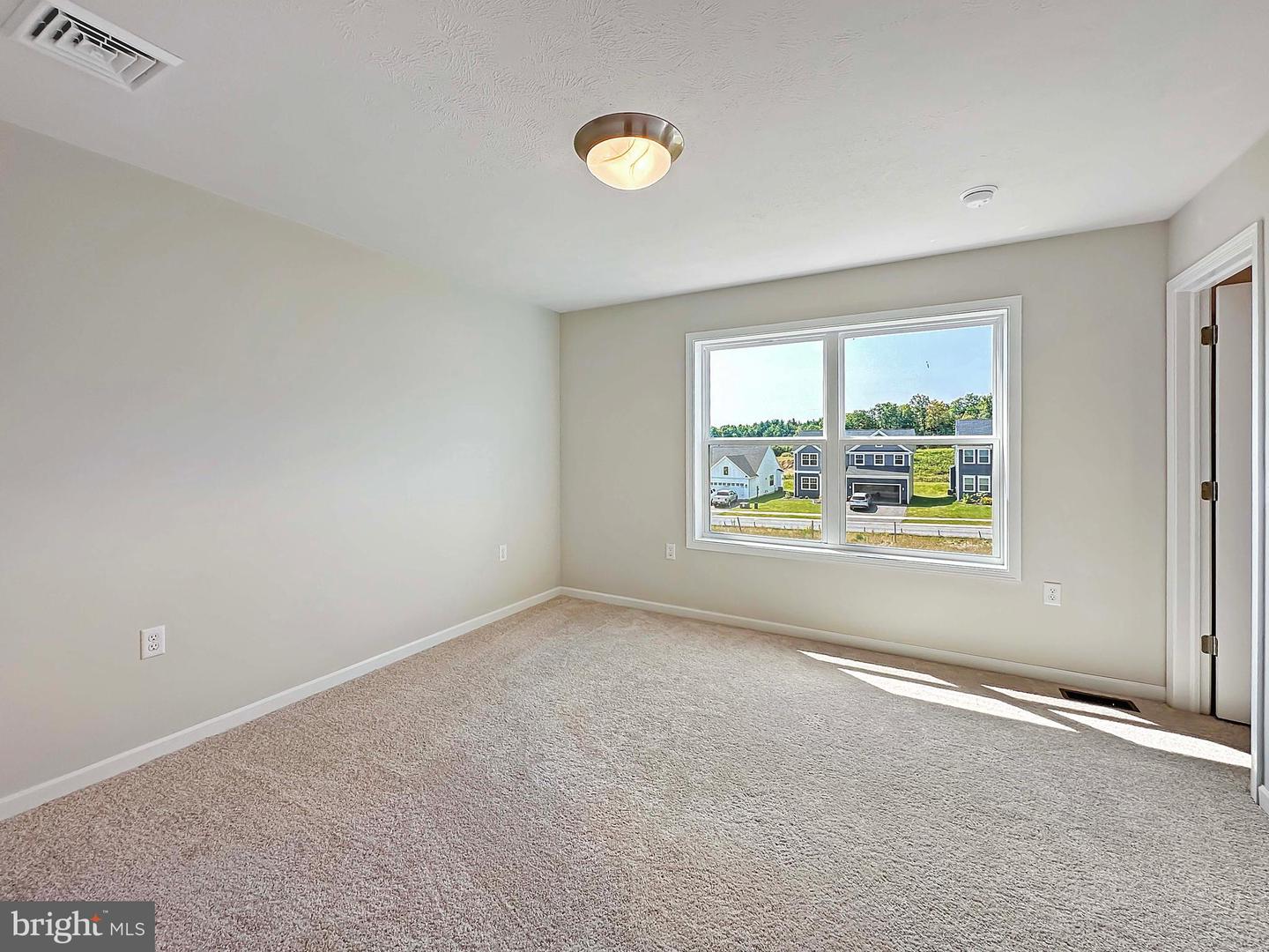 114 Dolomite Dr Property Photo 22
