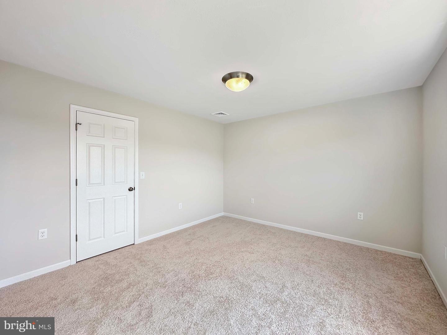114 Dolomite Dr Property Photo 24