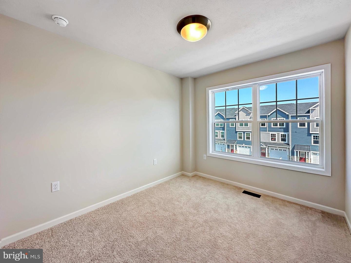 114 Dolomite Dr Property Photo 35