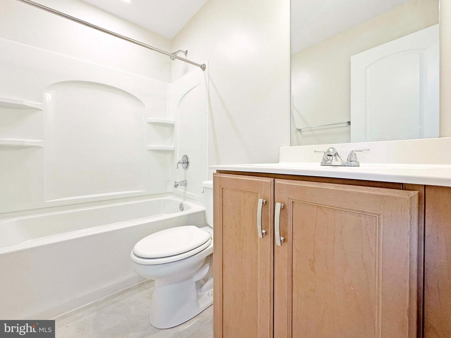 110 Dolomite Dr Property Photo 32