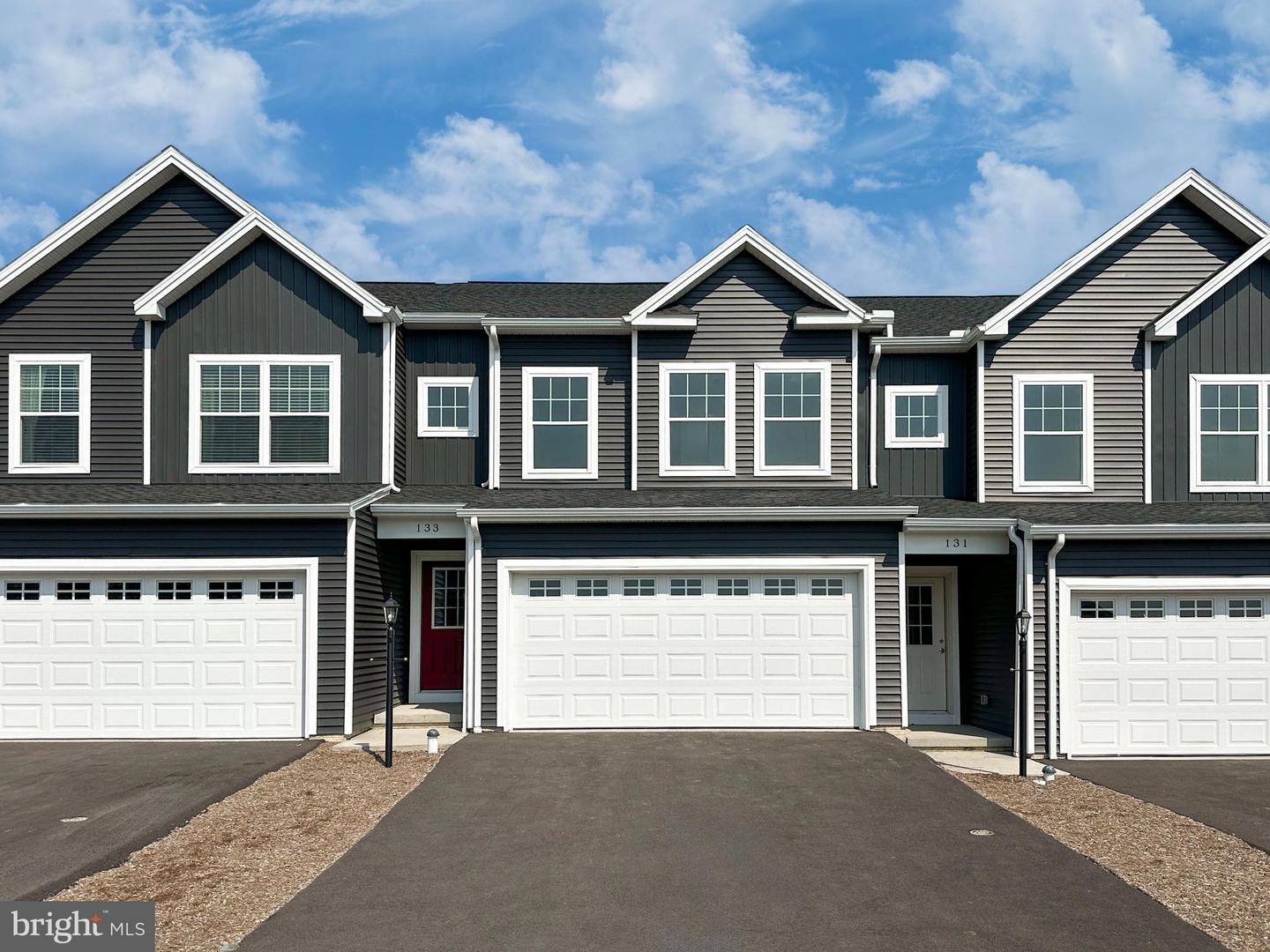 133 Dolomite Dr Property Photo