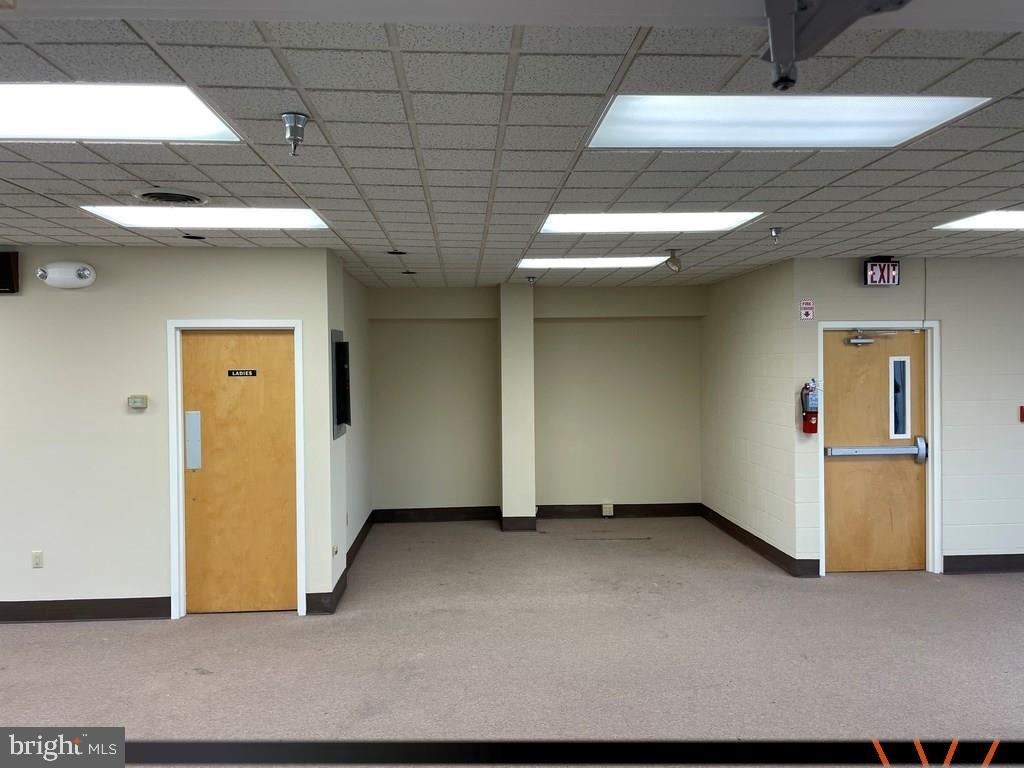 2120 Old Gatesburg Rd Property Photo 6