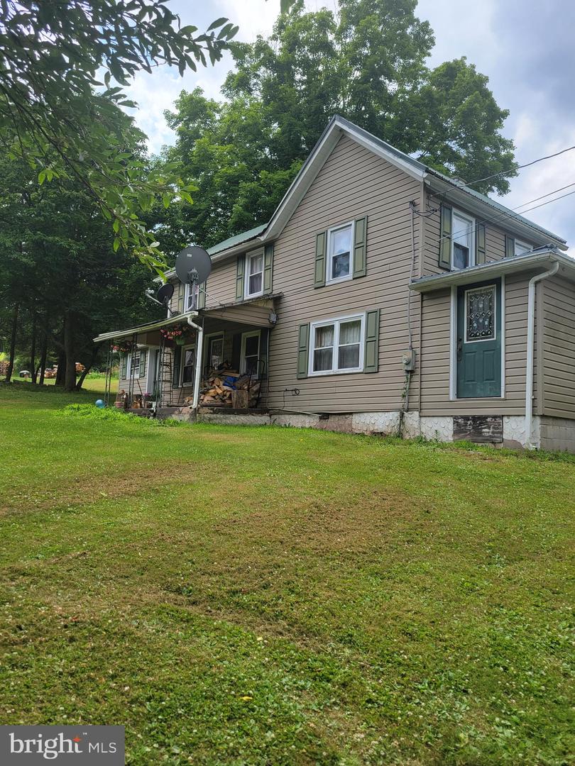2019 Summit Hill Rd Property Photo