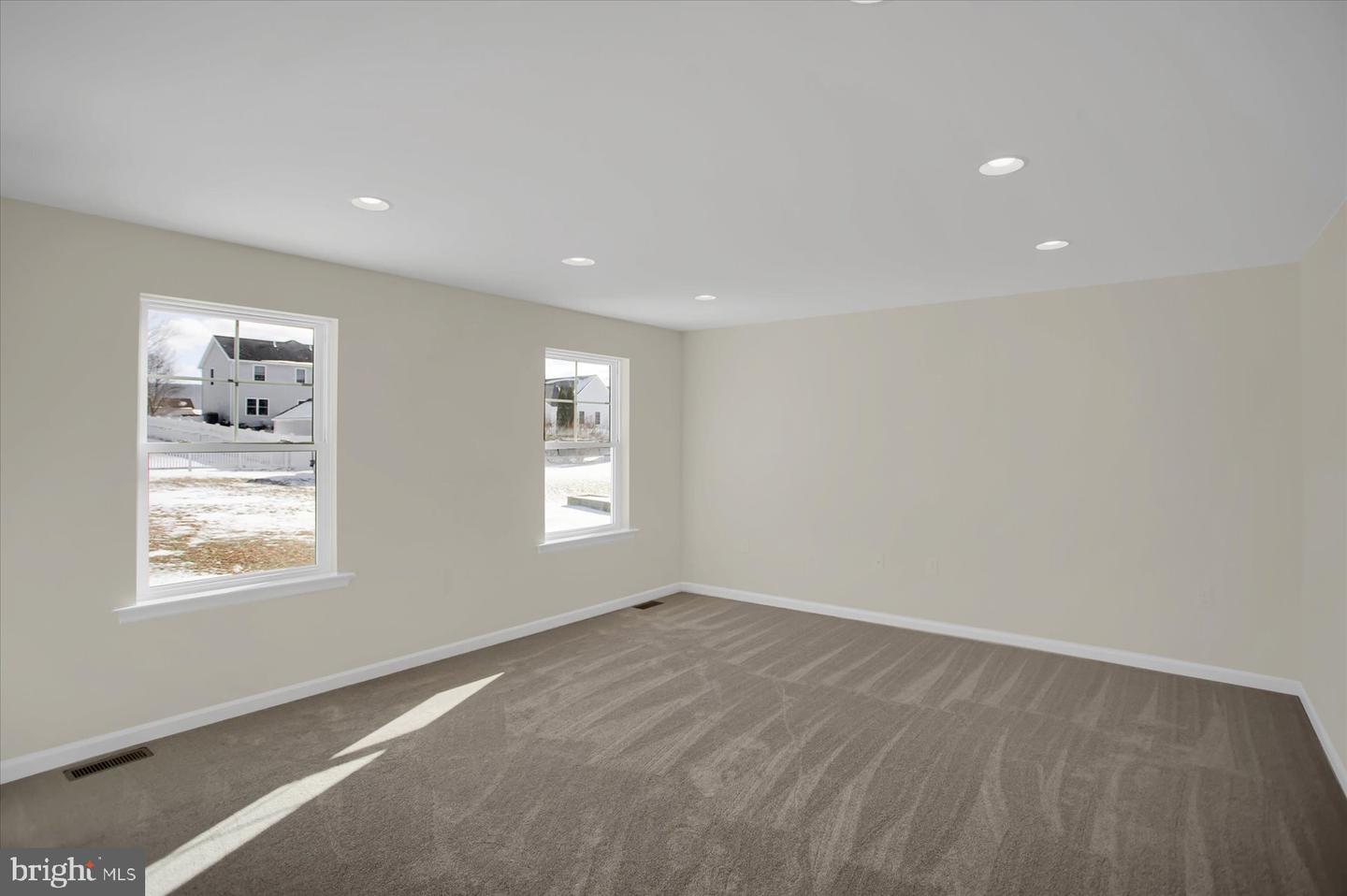 125 Josie Dr Property Photo 27
