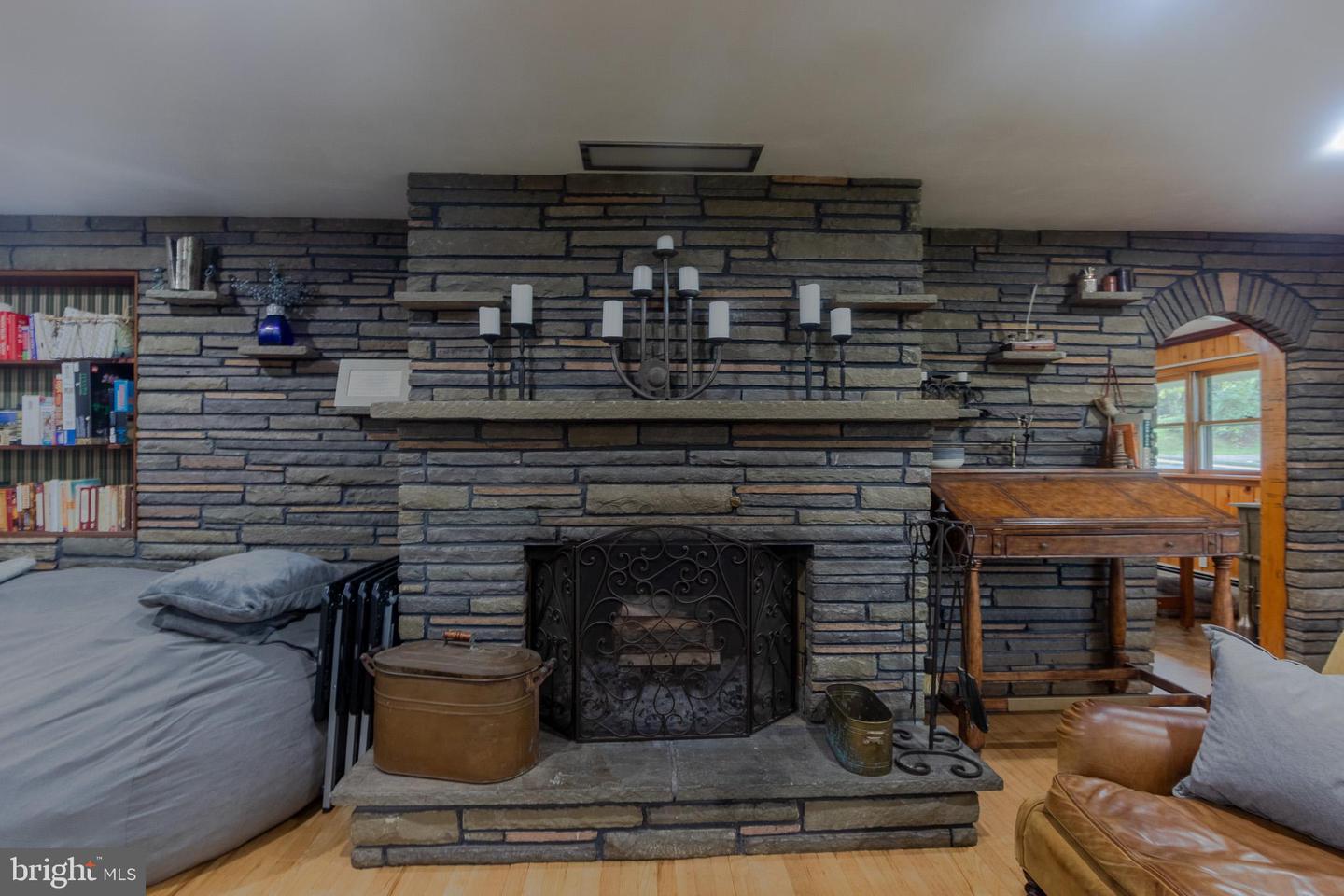 1829 Zion Rd Property Photo 22