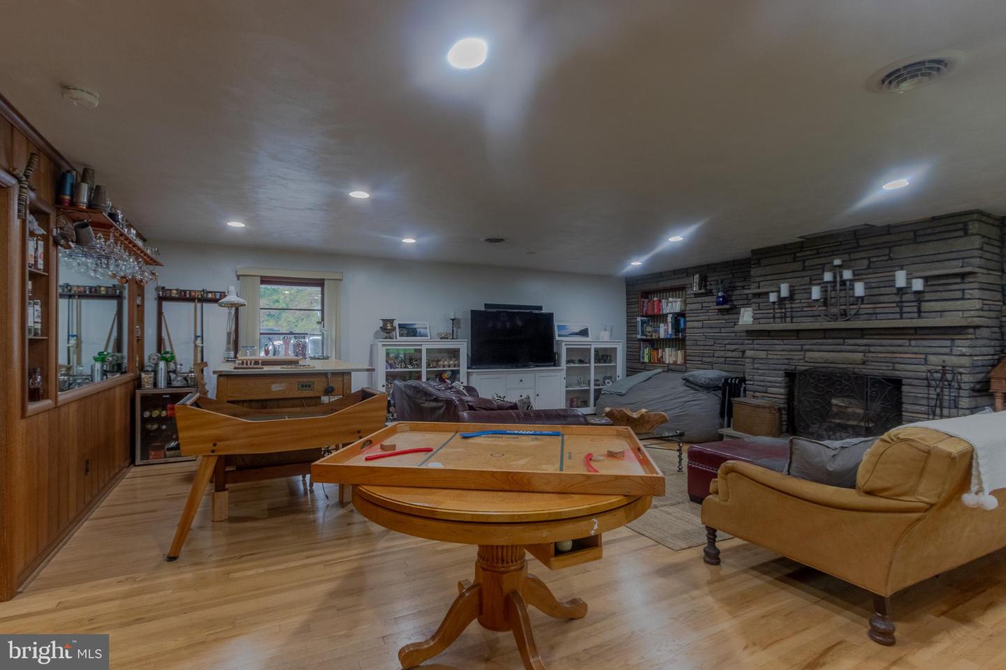 1829 Zion Rd Property Photo 24