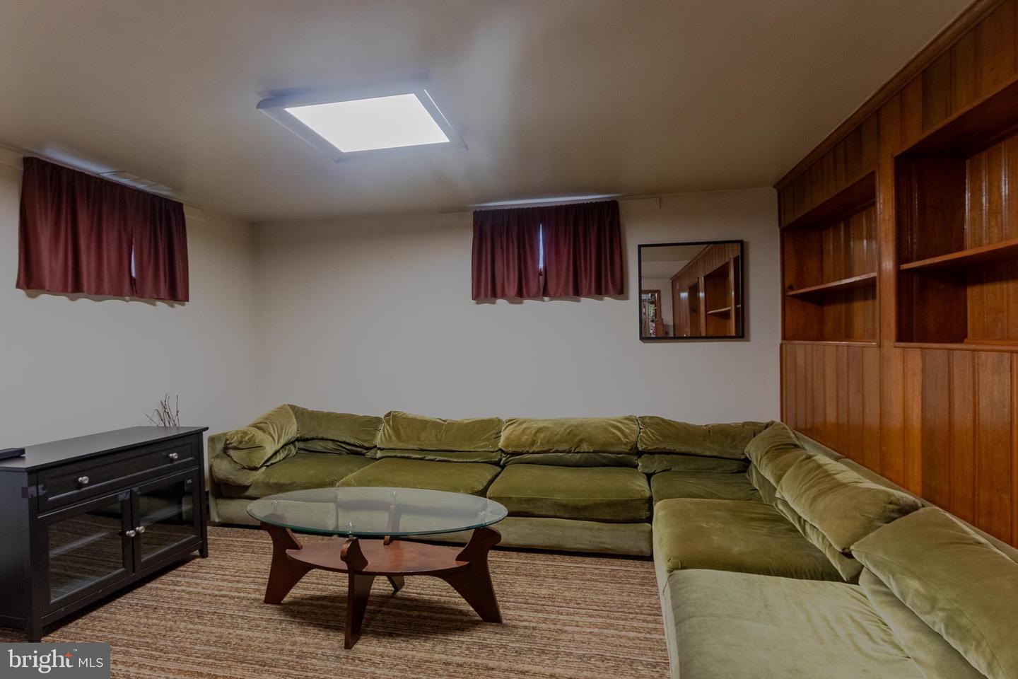 1829 Zion Rd Property Photo 36