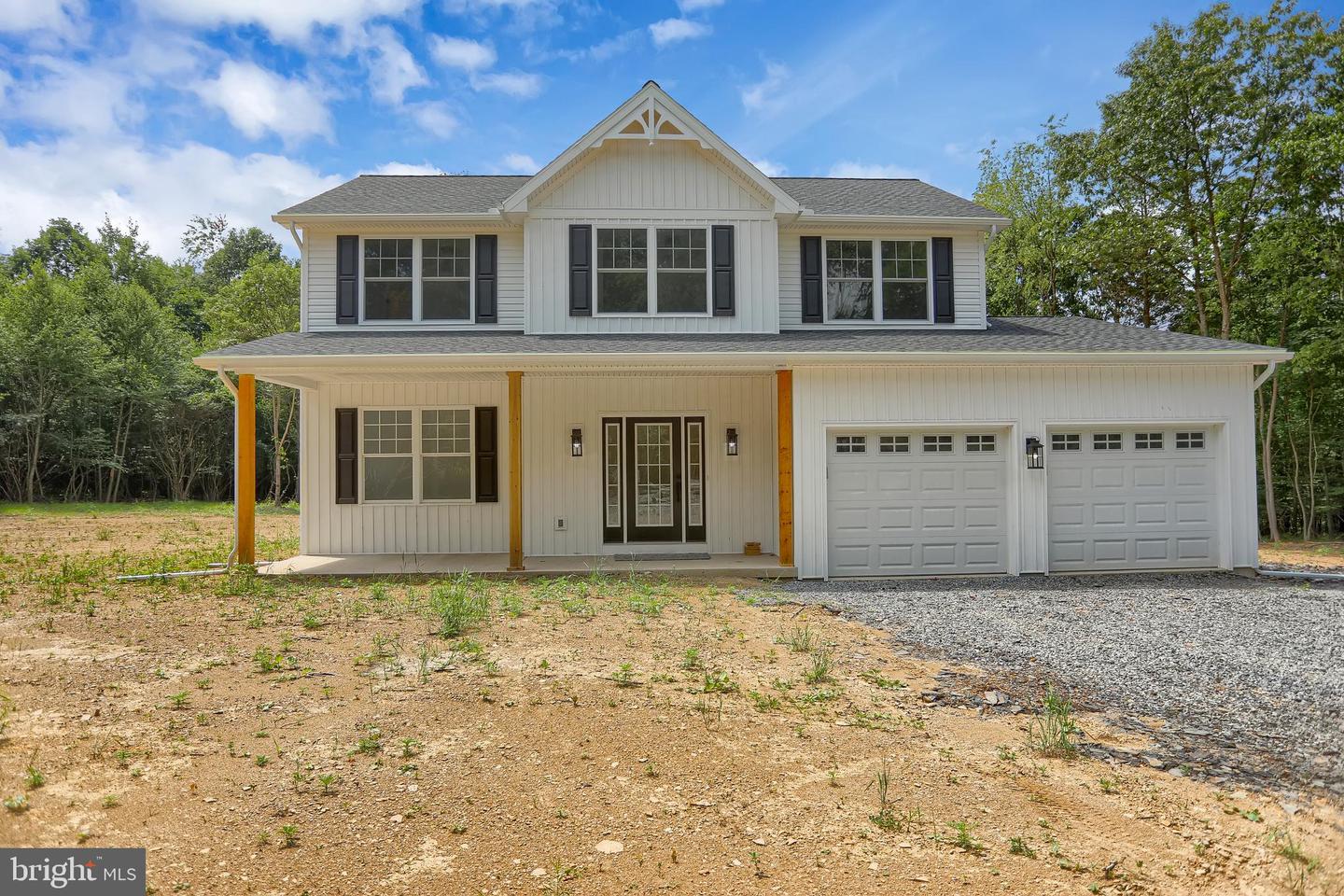 105 Landon Dr Property Photo 1