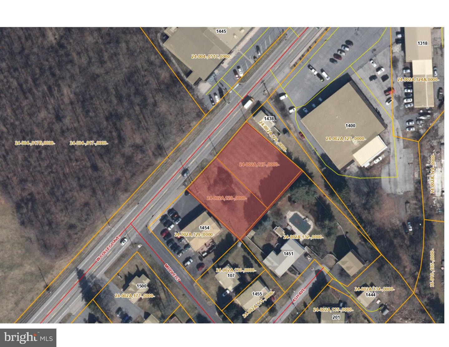1442 & 1450 W College Ave Property Photo 14