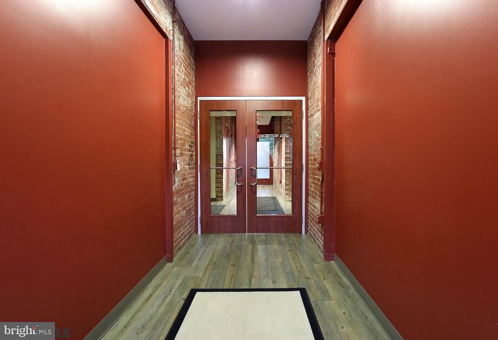 194 Match Factory Pl Property Photo 2
