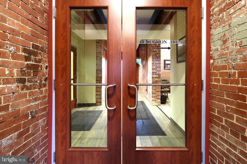 194 Match Factory Pl Property Photo 3