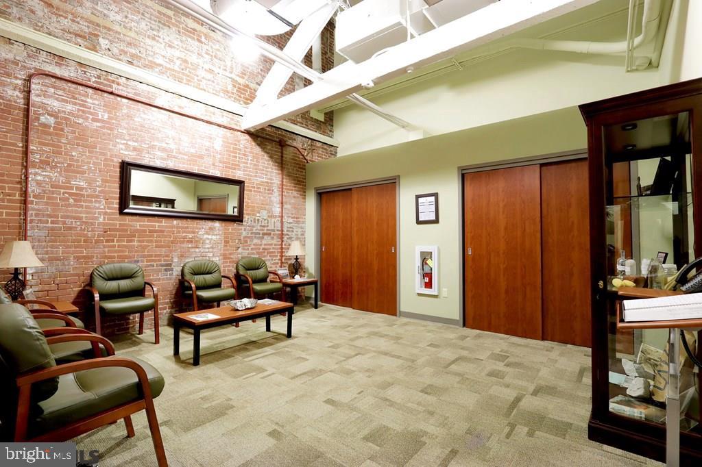 194 Match Factory Pl Property Photo 4