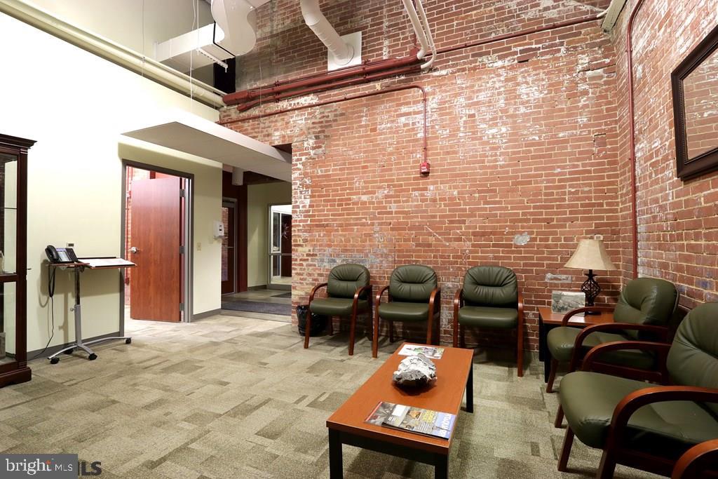 194 Match Factory Pl Property Photo 5