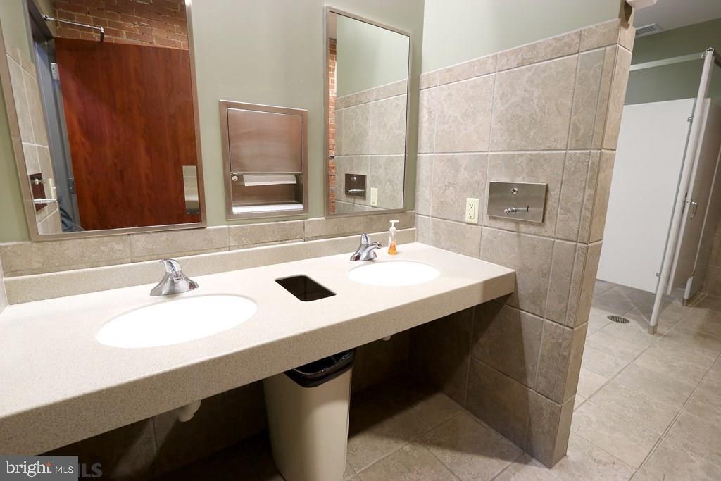 194 Match Factory Pl Property Photo 17
